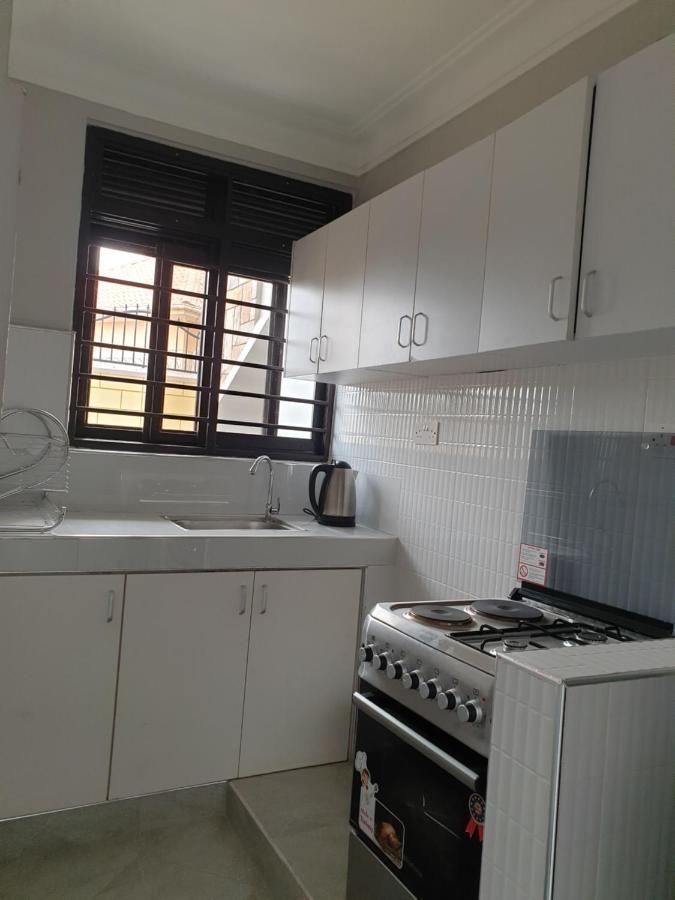 Blt Suites - Furnished Apartments Kampala Eksteriør bilde